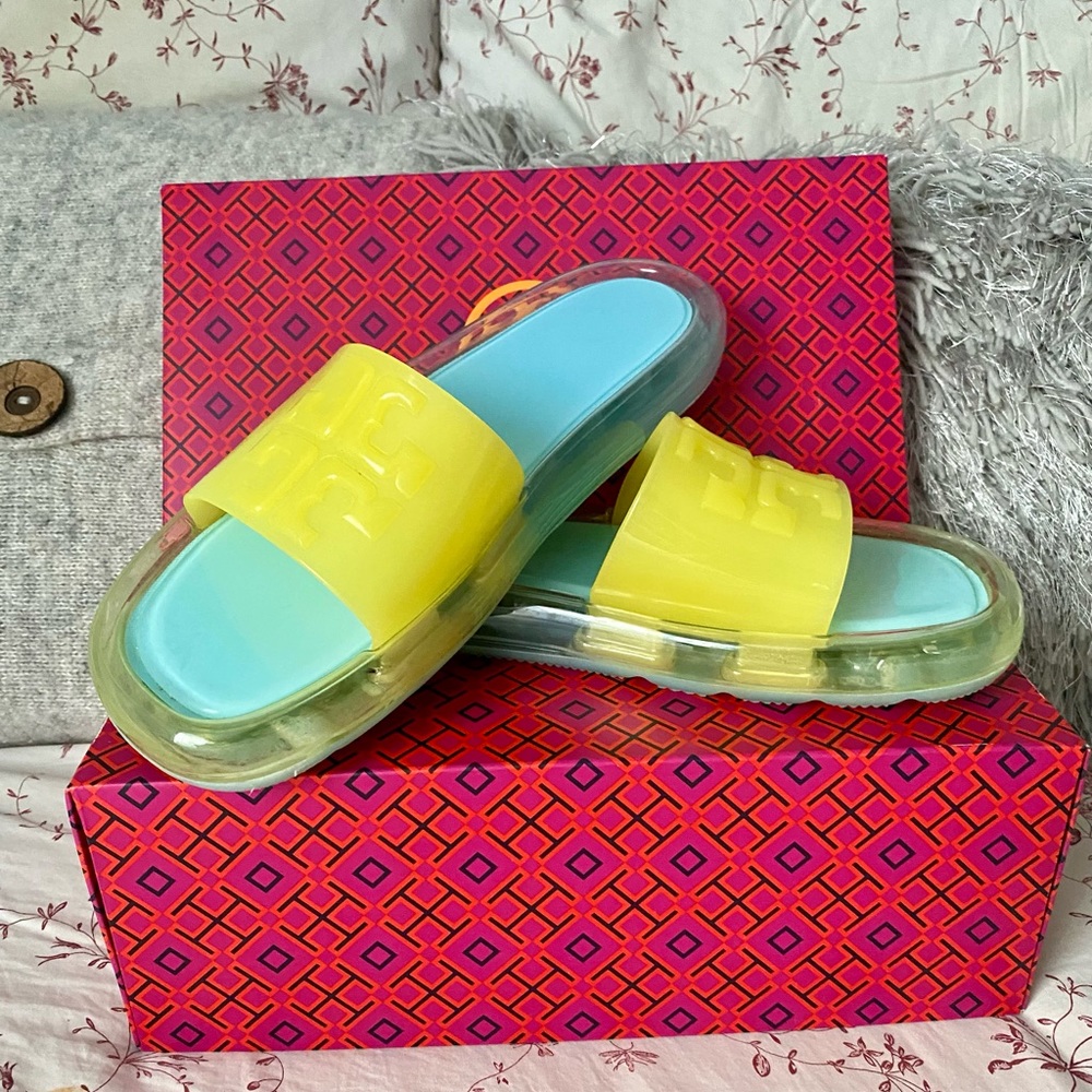 Tory Burch bubble jelly slides